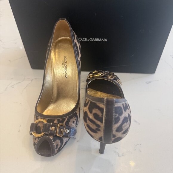 DOLCE & GABBANA  Authentic Leopard Print Buckle Open Toe Pump Heels - Picture 7 of 10